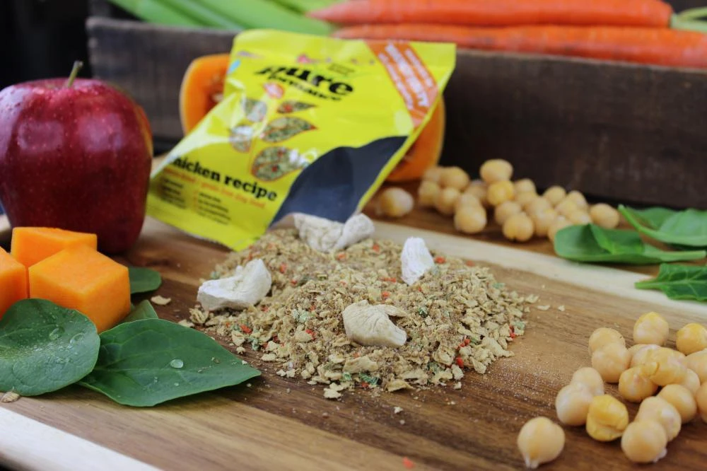 Grandma Lucy's Pureformance Chicken And Chickpea Freeze Dried Grain Free Dog Food - Image 3